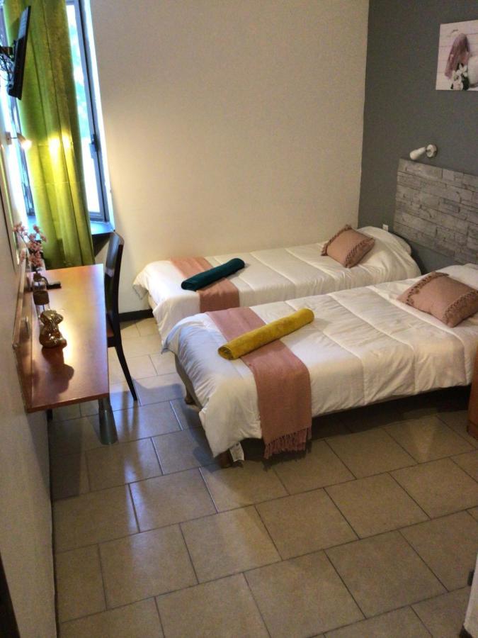 Confortel Avignon Tgv Hotel Exterior foto